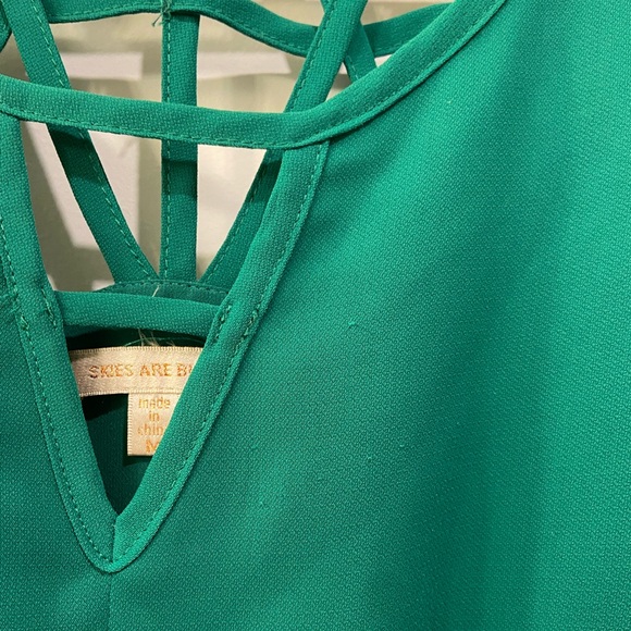 Skies Are Blue - Green Kacie Sleeveless Dress - Picture 14 of 14